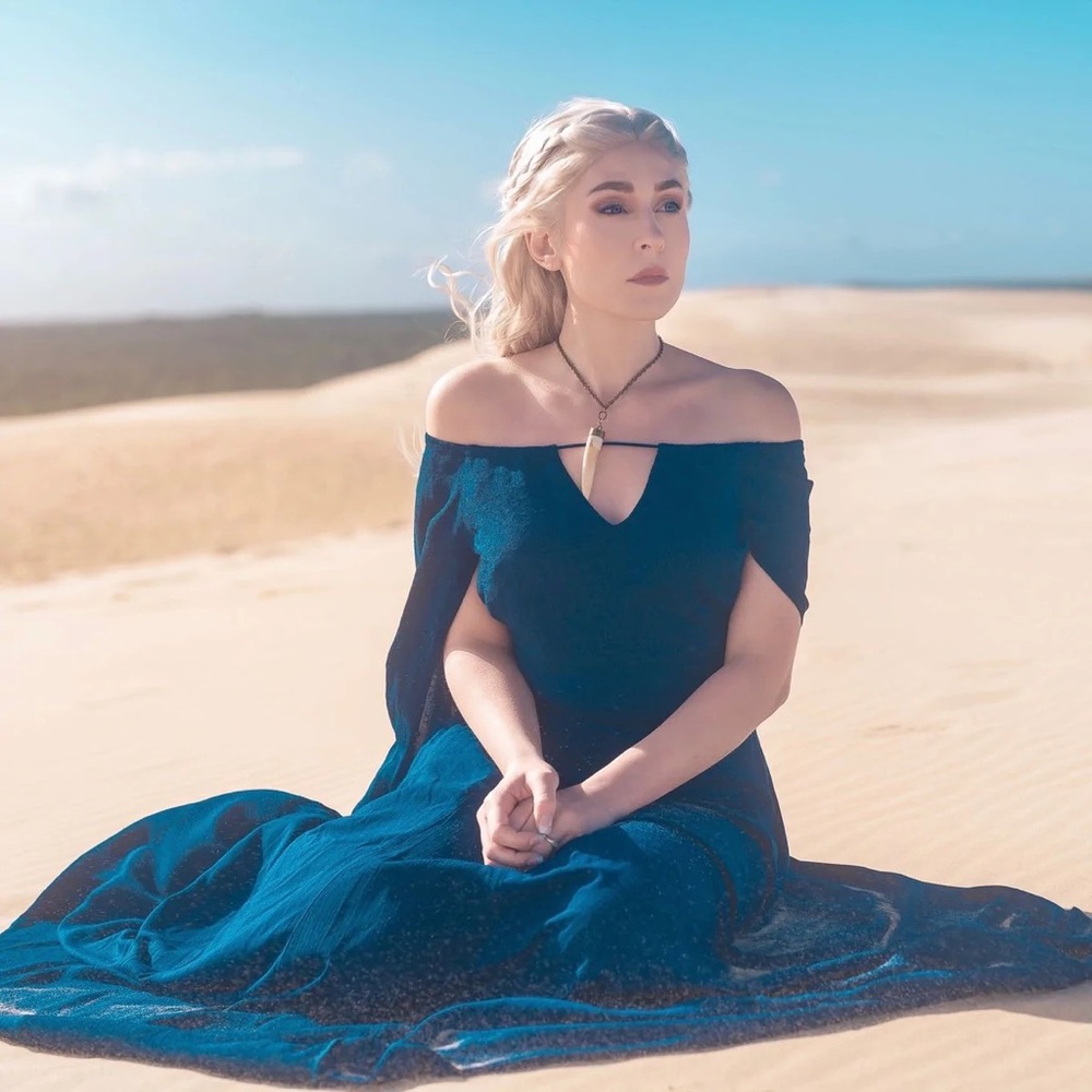 HolyClothing Dani Daenerys Costume Maxi in Navy Blue